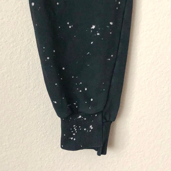 CLOSEOUT \Tyler Jacobs\• Paint Splatter Joggers - Picture 8 of 16